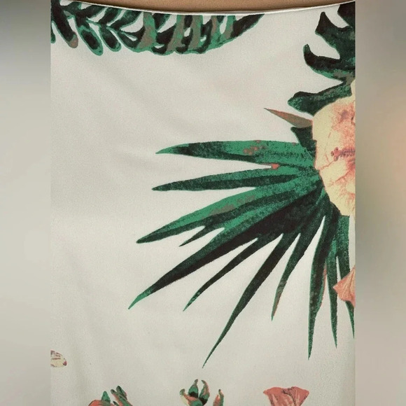 PEACH LOVE Tropical Print Cold Shoulder Blouse New Large - Picture 3 of 8